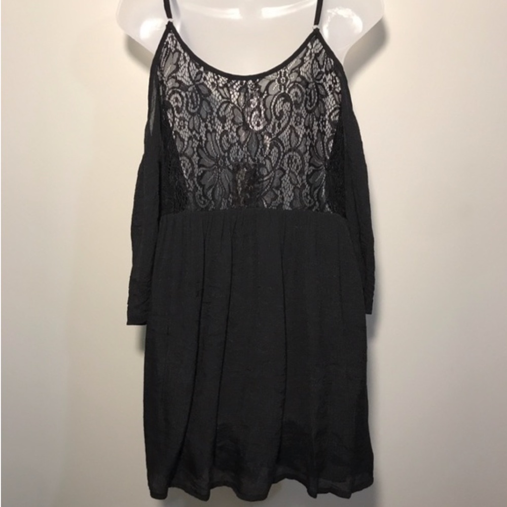 Idikah Black Dress with lace detail size Small - Picture 5 of 5